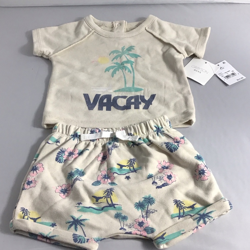 New Grayson Mini Beige Tropical Print Baby Set